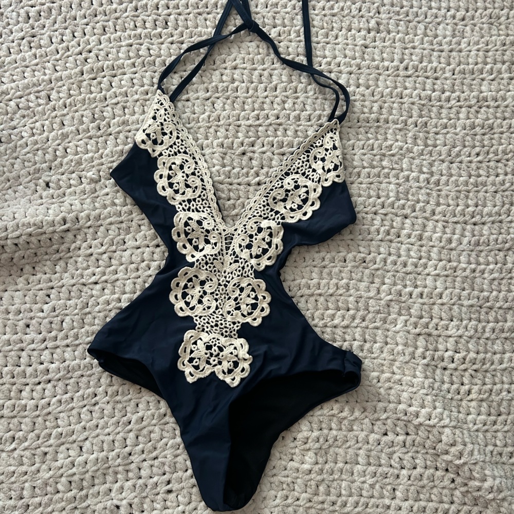 Women’s one piece swimsuit
